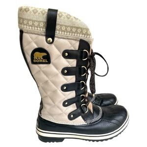 SOREL Tofino Snow Boots Cream Quilted Subtle Metallic 9